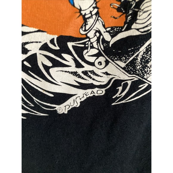 Thrasher Magazine Pushead SKATE OUTLAW LOGO Skateboard T Shirt Size S BLACK EUC - Picture 5 of 10